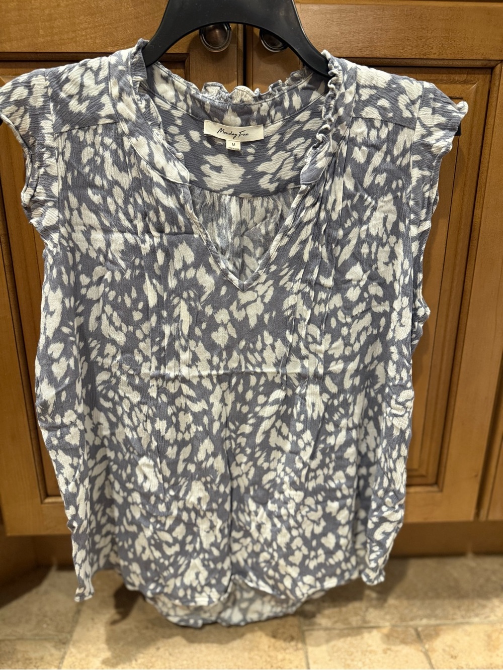 Blue & White Printed Cap Sleeve V-Neck Top